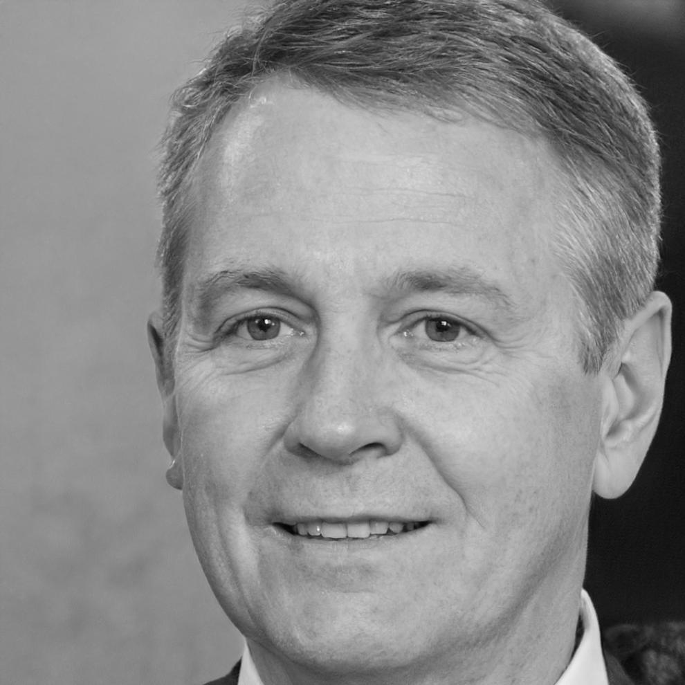 Ritratto professionale del docente Marco Valtieri